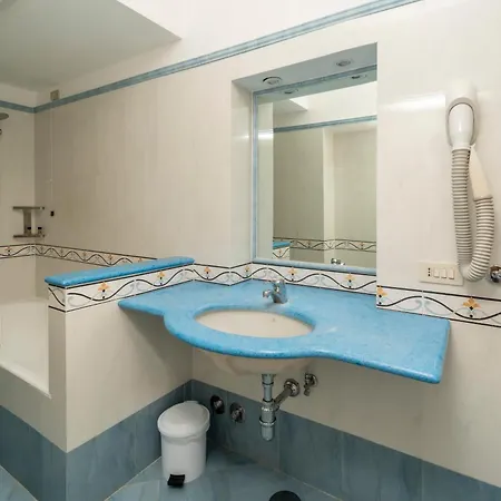 Bellavista Hotel 3*